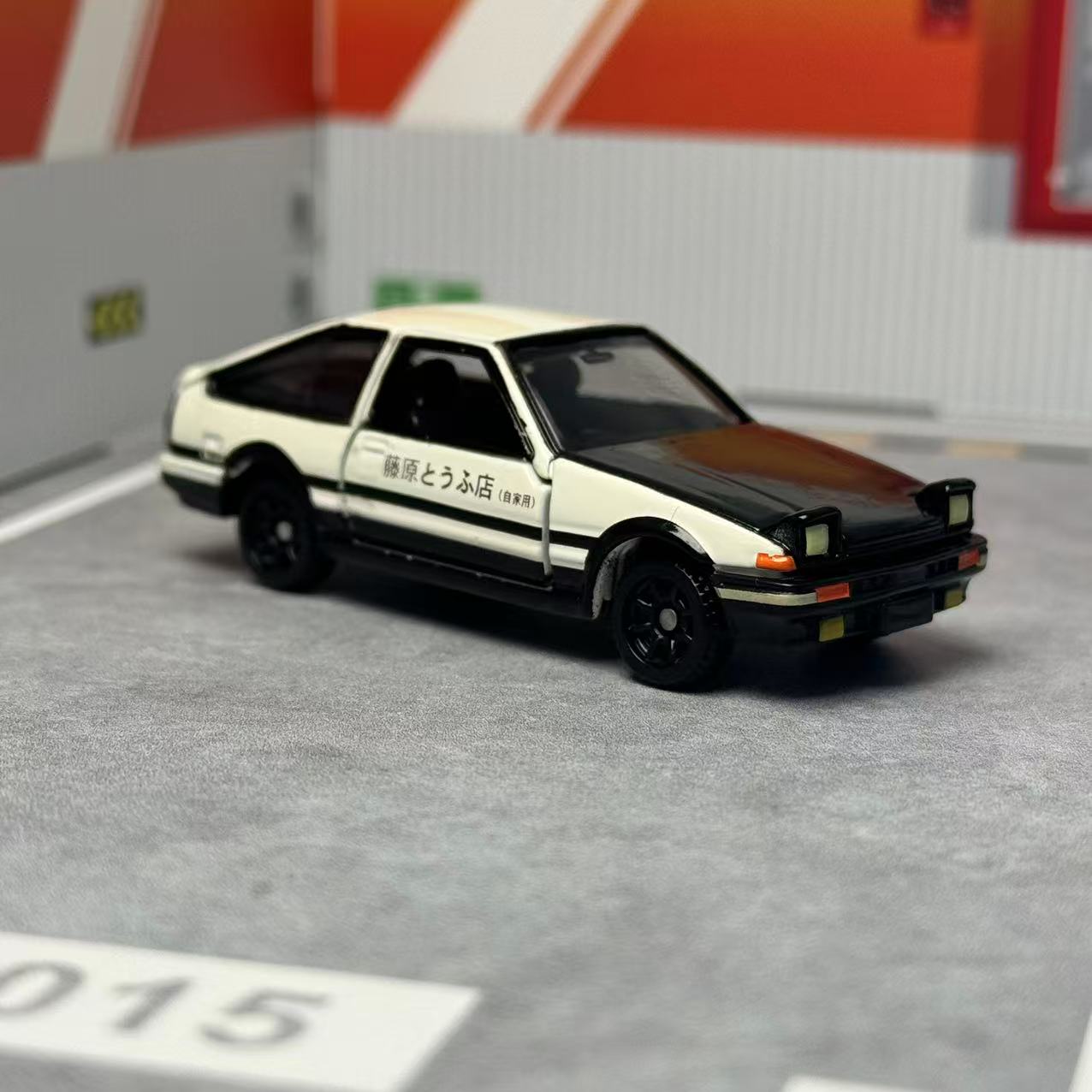 Takara Tomy Tomica NO.145 Drea - Model Kit Ae86 review and price