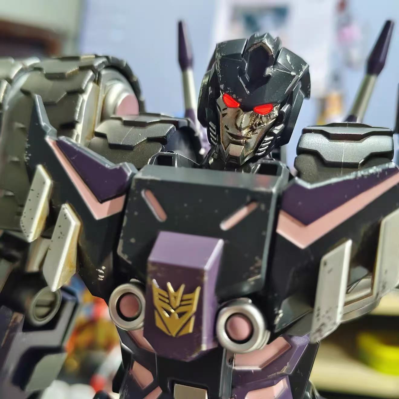 YOLOPARK Transformers Deceptic - Model Kit Mecha review and price