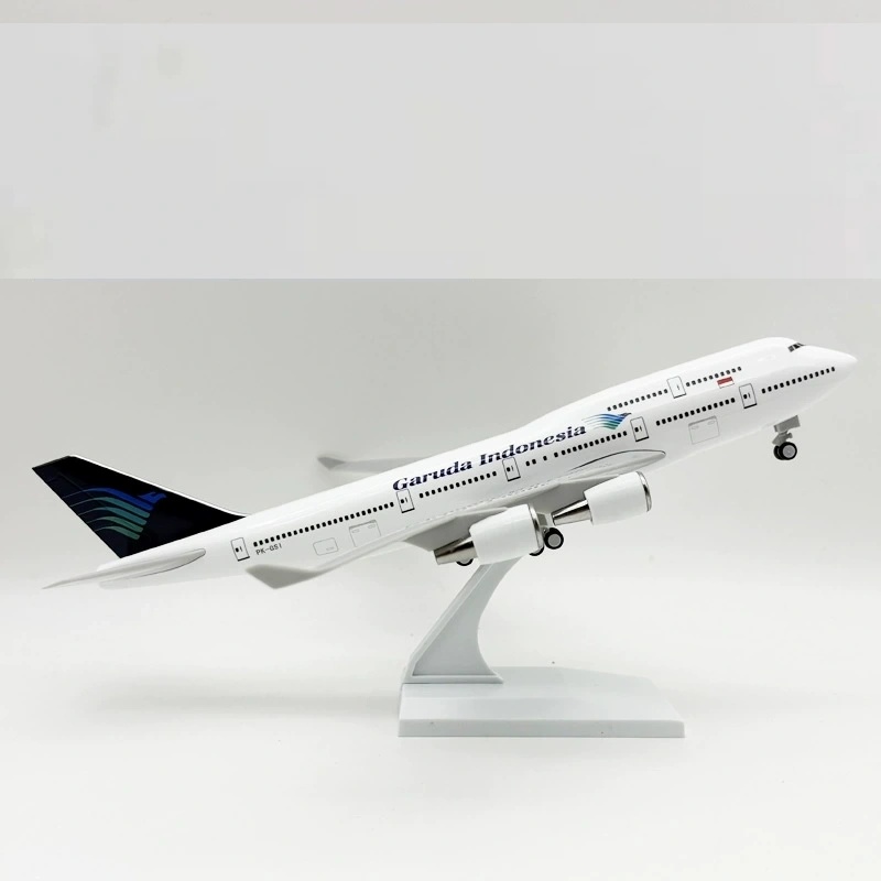 1/250 Scale 30cm 747 Plane Mod - Model Kit Indonesia review and price