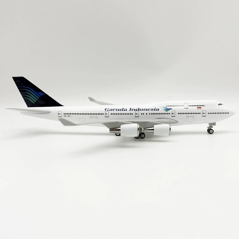 1/250 Scale 30cm 747 Plane Mod - Model Kit Indonesia review and price
