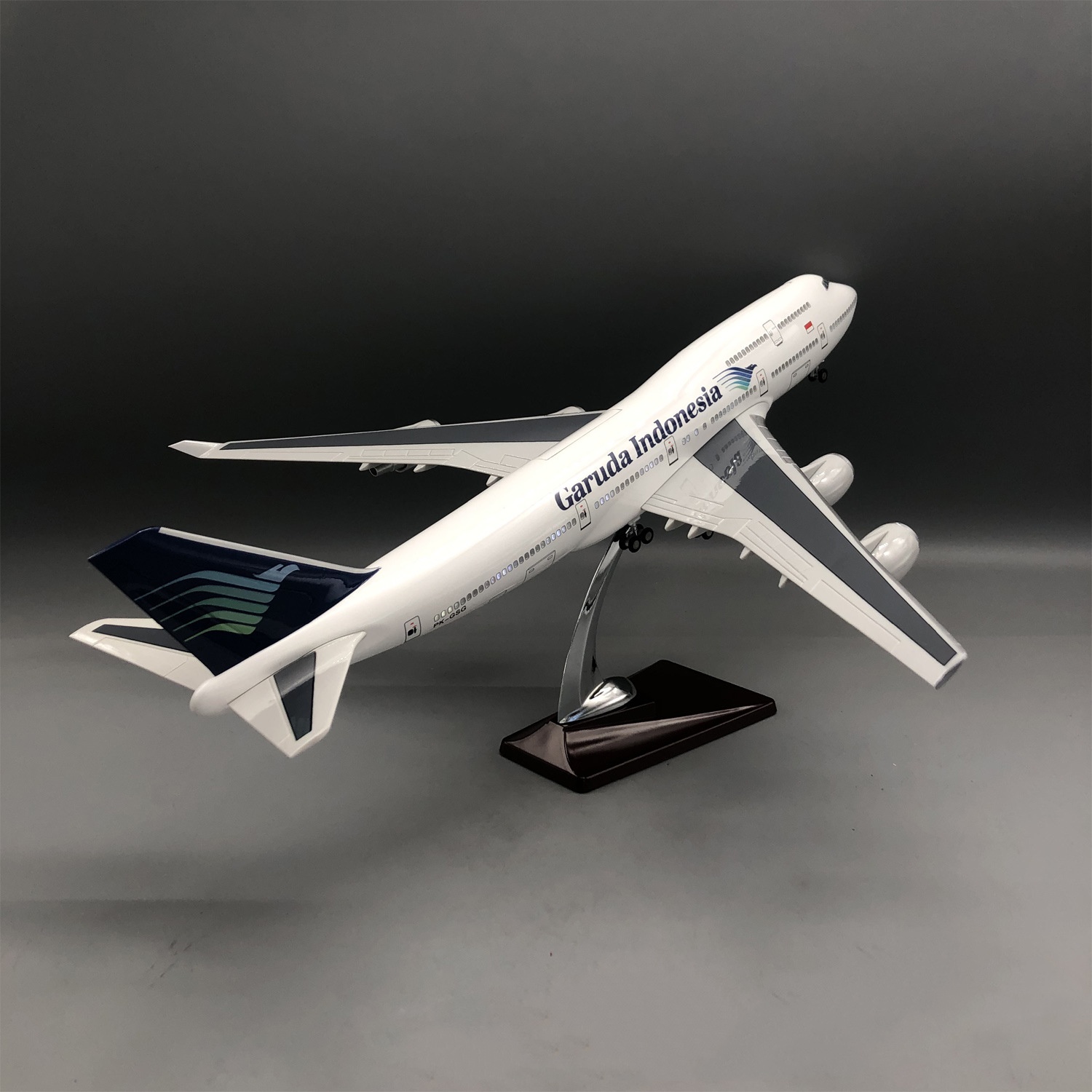 New Cabin Door Openable Garuda - Model Kit Indonesia review and price