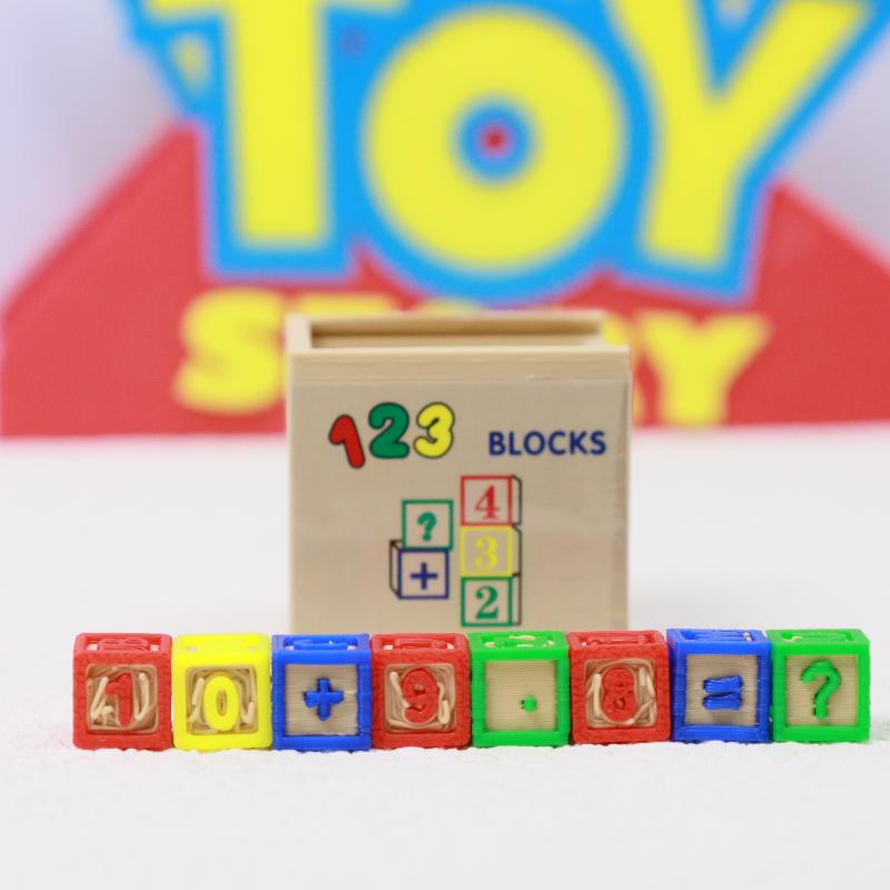 1/6 Scale Mini Building Block  - Model Kit Simulator review and price